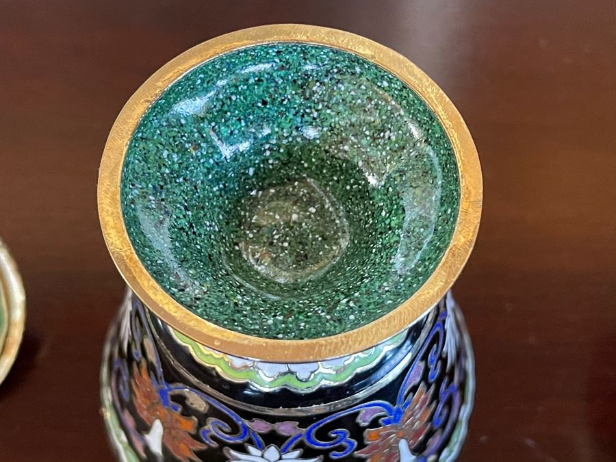 Vintage Chinese Cloisonne Pair Of Footed Lidded Jars 4.5H And Pair Of Dishes Trays 3.5R [Photo 10]