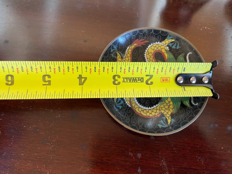 Vintage Chinese Cloisonne Pair Of Footed Lidded Jars 4.5H And Pair Of Dishes Trays 3.5R [Photo 13]