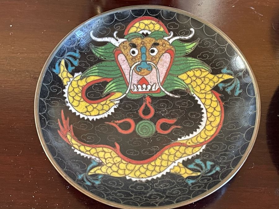 Vintage Chinese Cloisonne Pair Of Footed Lidded Jars 4.5H And Pair Of Dishes Trays 3.5R [Photo 4]