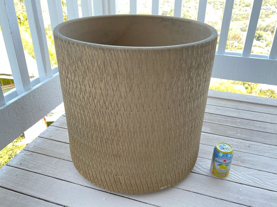 Gainey Ceramics Large Architectural Pottery Laverne California Pottery 20W X 20H (Slight Exterior Radial Crack As Shown In Photos) [Photo 9]