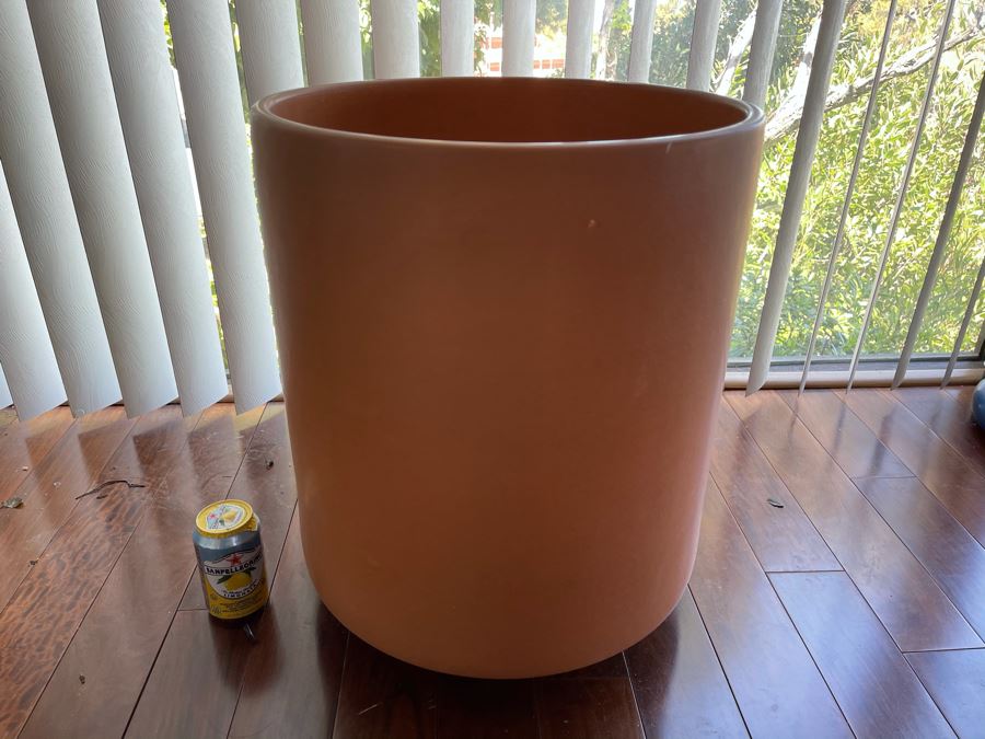 Gainey Ceramics Large Architectural Pottery Laverne California Pottery 16.5W X 20H  [Photo 2]