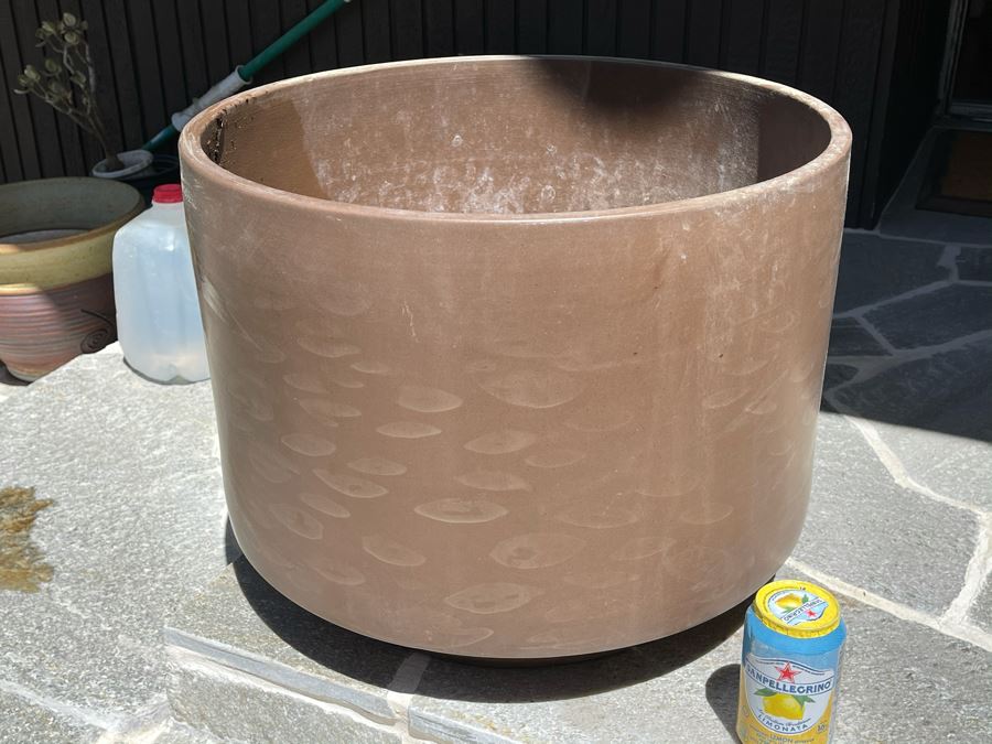 Gainey Ceramics Architectural Pottery Laverne California Pottery 19.5W X 15H [Photo 7]