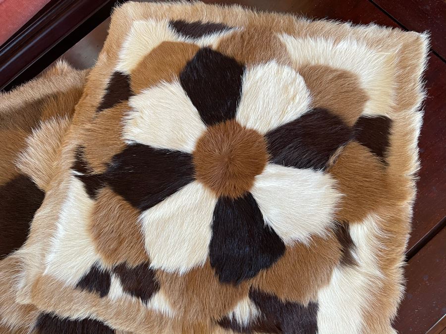 Set Of Four Fur Pillow Covers 16 X 16 [Photo 3]