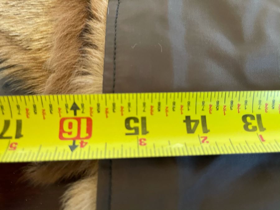 Set Of Four Fur Pillow Covers 16 X 16 [Photo 5]