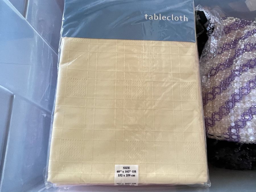 Plastic Bin Filled With New Linens, Beaded Purses, Tablecloths, Handbags (See All Photos) [Photo 15]