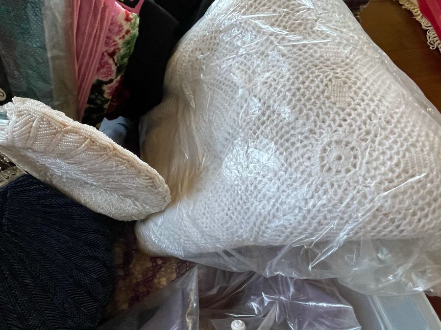 Plastic Bin Filled With New Linens, Beaded Purses, Tablecloths, Handbags (See All Photos) [Photo 8]