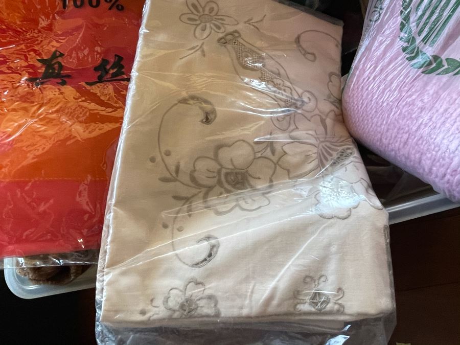 Plastic Bin Filled With New Linens, Beaded Purses, Tablecloths, Handbags (See All Photos) [Photo 7]