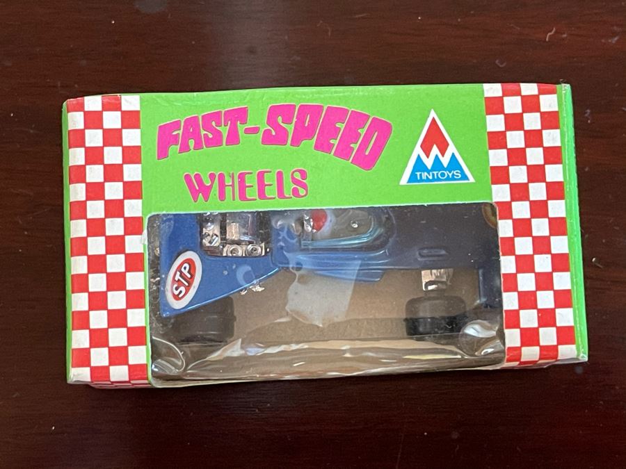 Vintage New Old Stock Toy Lot Featuring Transformer Robot, Super Dirt Bike And Car [Photo 7]