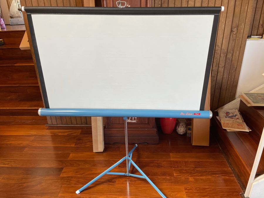 New Old Stock Da-Lite Flyer Movie Screen With Original Box 42W [Photo 2]