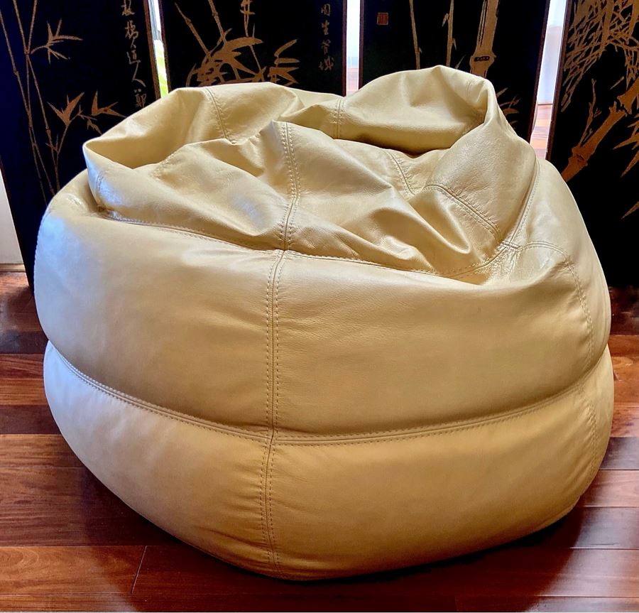 Leather Bean Bag Chair [Photo 1]