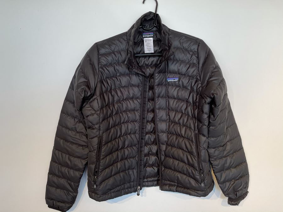 JUST ADDED - Women's Patagonia Jacket Size S [Photo 1]