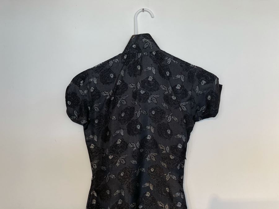 JUST ADDED - Vintage Chinese Women's Dress Size S [Photo 4]