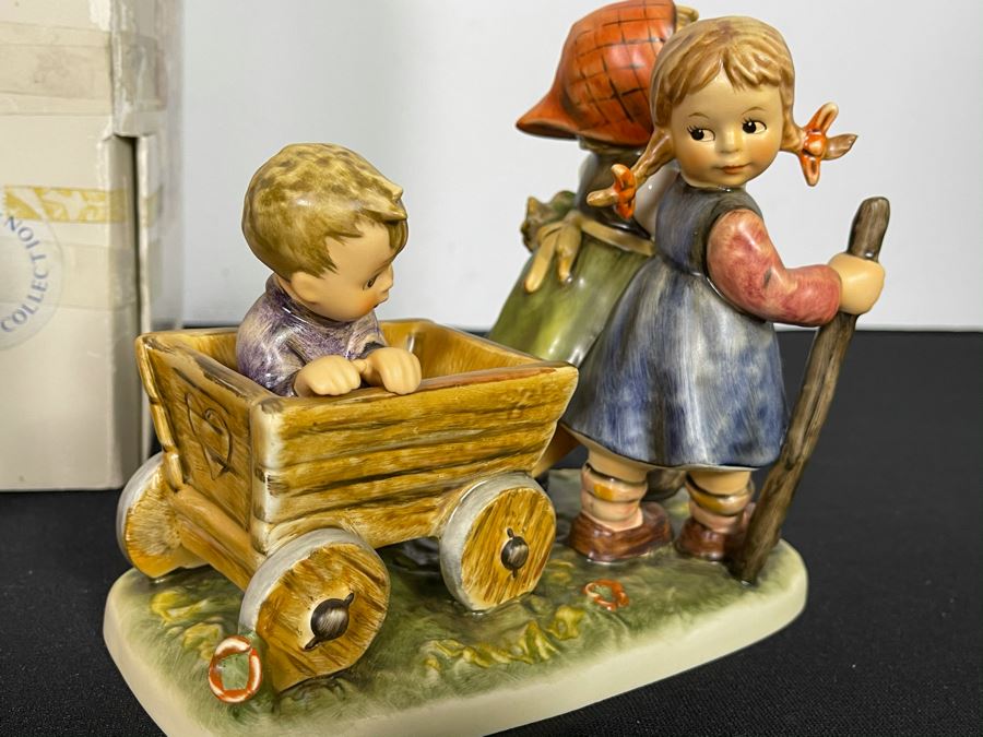 Hummel Figurine 'Pleasant Journey' Century Collection 1987 #448 6.25H With Original Box [Photo 11]