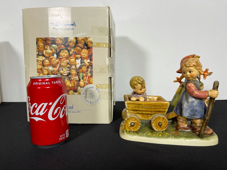Hummel Figurine 'Pleasant Journey' Century Collection 1987 #448 6.25H With Original Box [Photo 2]