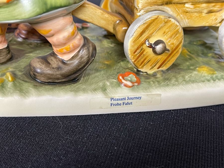 Hummel Figurine 'Pleasant Journey' Century Collection 1987 #448 6.25H With Original Box [Photo 8]