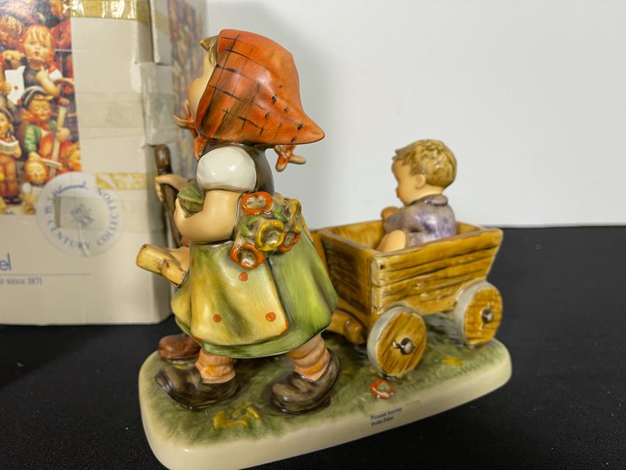 Hummel Figurine 'Pleasant Journey' Century Collection 1987 #448 6.25H With Original Box [Photo 7]