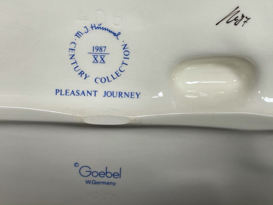 Hummel Figurine 'Pleasant Journey' Century Collection 1987 #448 6.25H With Original Box [Photo 13]