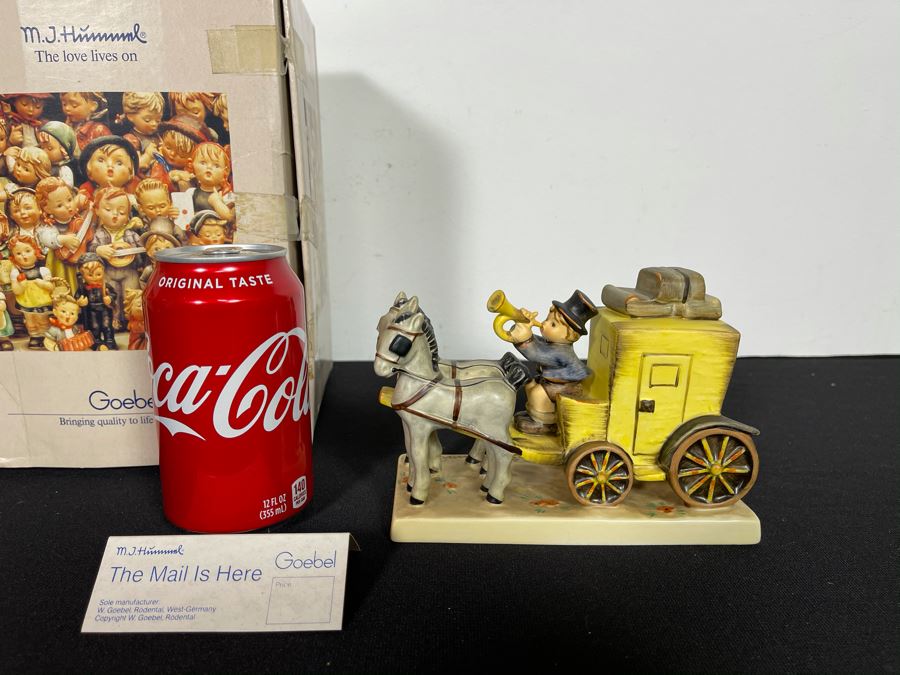 Hummel Figurine 'The Mail Is Here Diligence' #823 6W X 4.25H With Original Box [Photo 3]