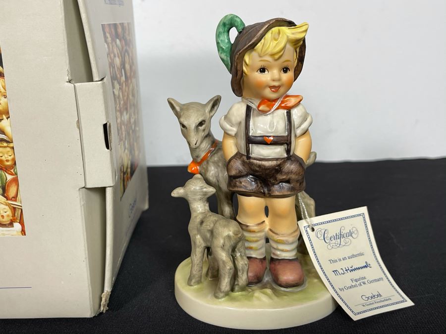 Hummel Figurine 'Little Goat Herder' #200 5.25H With Original Box [Photo 2]