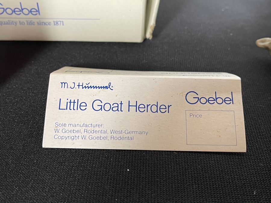 Hummel Figurine 'Little Goat Herder' #200 5.25H With Original Box [Photo 7]