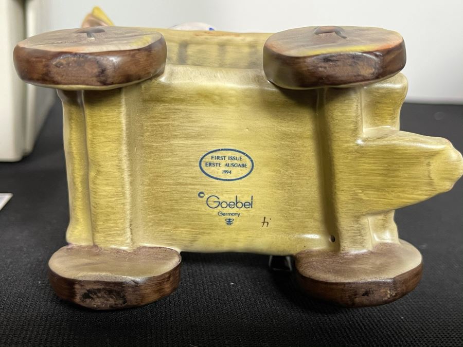 First Issue Hummel Figurine 'I'm Carefree' #633 4.75H With Original Box [Photo 6]