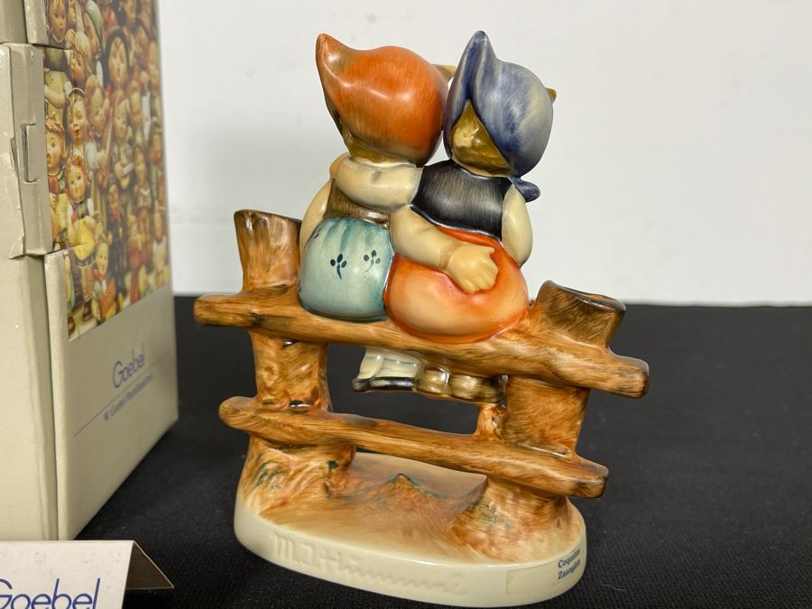 Hummel Figurine 'Coquettes' #179 5H With Original Box [Photo 4]