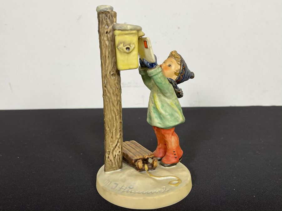 Hummel Figurine 'Letter To Santa Clause' #179 7H With Original Box [Photo 1]