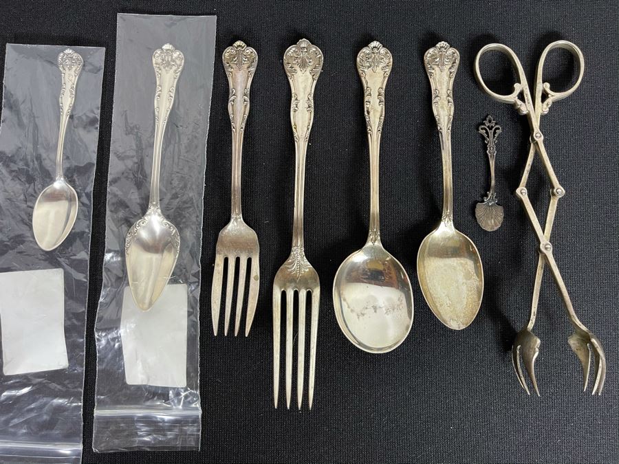 Sterling Silver Flatware And Sterling Silver Scissor Fork Tongs 245g Total Weight Of Sterling [Photo 5]