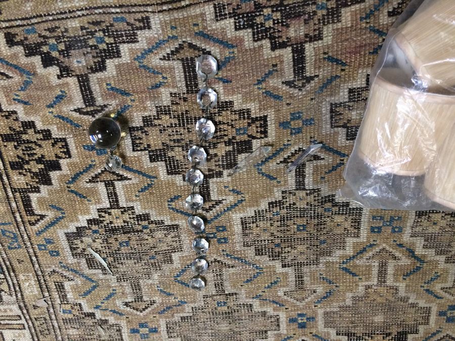 Stunning Vintage Gilded Crystal Chandelier [Photo 16]