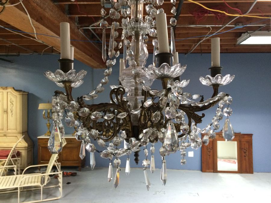 Stunning Vintage Gilded Crystal Chandelier [Photo 2]
