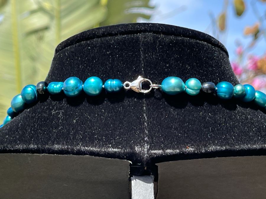 Blue Colored Pearl Necklace With Sterling Silver Clasp 36L [Photo 6]