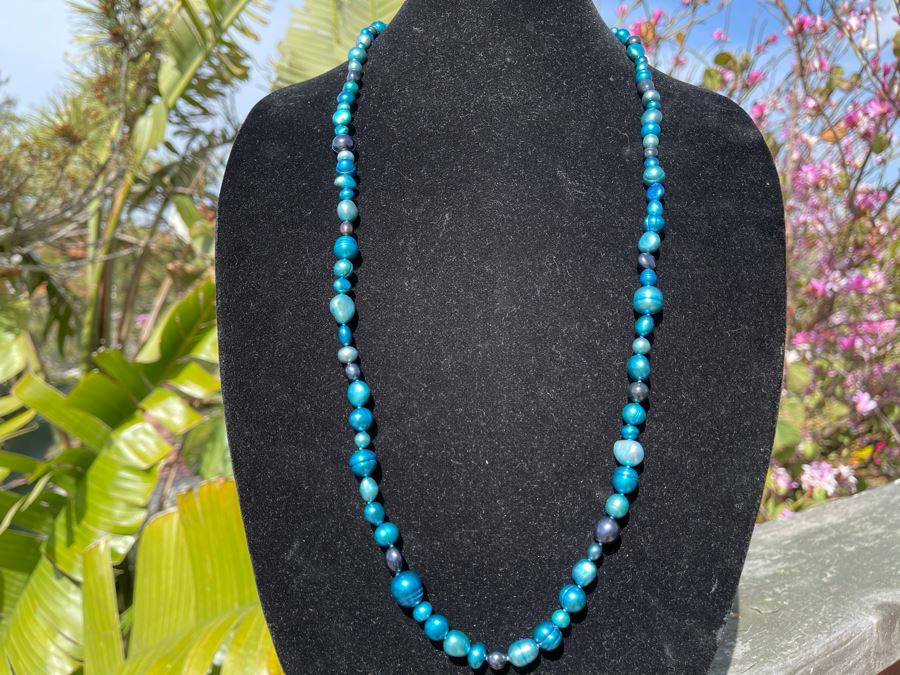 Blue Colored Pearl Necklace With Sterling Silver Clasp 36L [Photo 2]