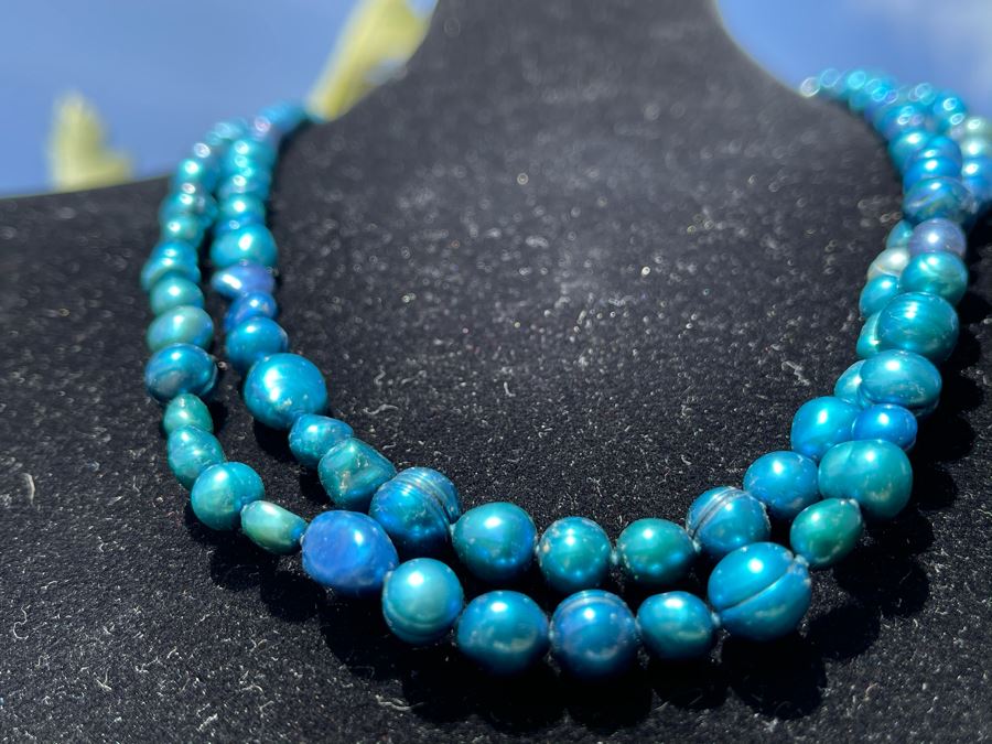 Long Blue Colored Pearl Necklace 60'L [Photo 4]