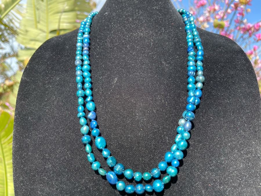 Long Blue Colored Pearl Necklace 60'L [Photo 2]