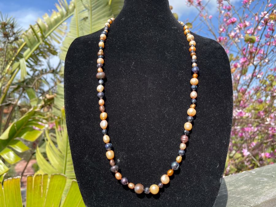 Colored Pearl Necklace 36L