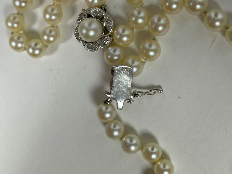 Pearl Necklace With 14k Gold Clasp 15l