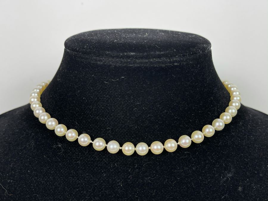 Pearl Necklace With 14K Gold Clasp 15L