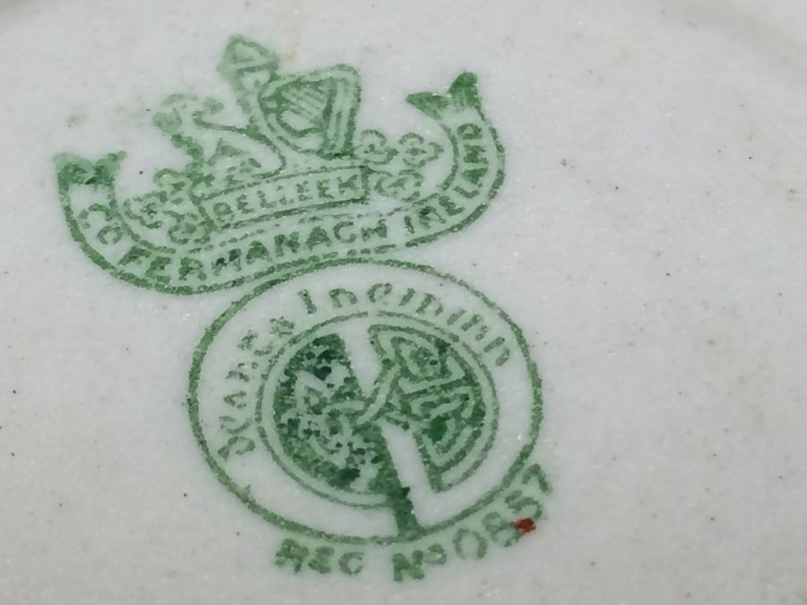 Amazing Vintage Set of Beleek Ireland Shamrock China Teapot, Tea Cups, Saucers, Creamer, Sugar, Vase, & Plates [Photo 30]