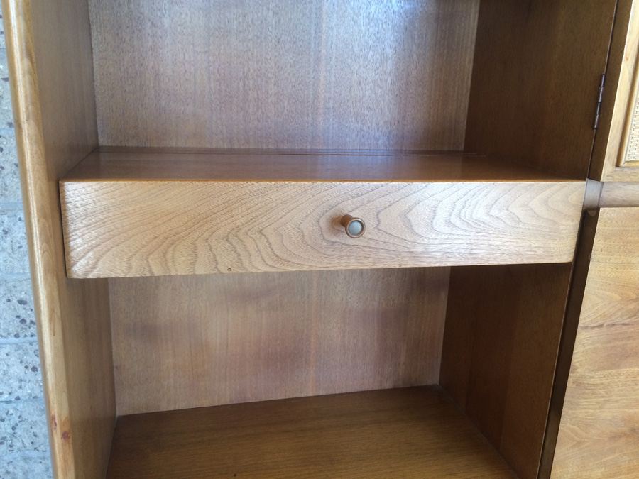 Drexel Mid Century Modern Credenza & Hutch [Photo 5]