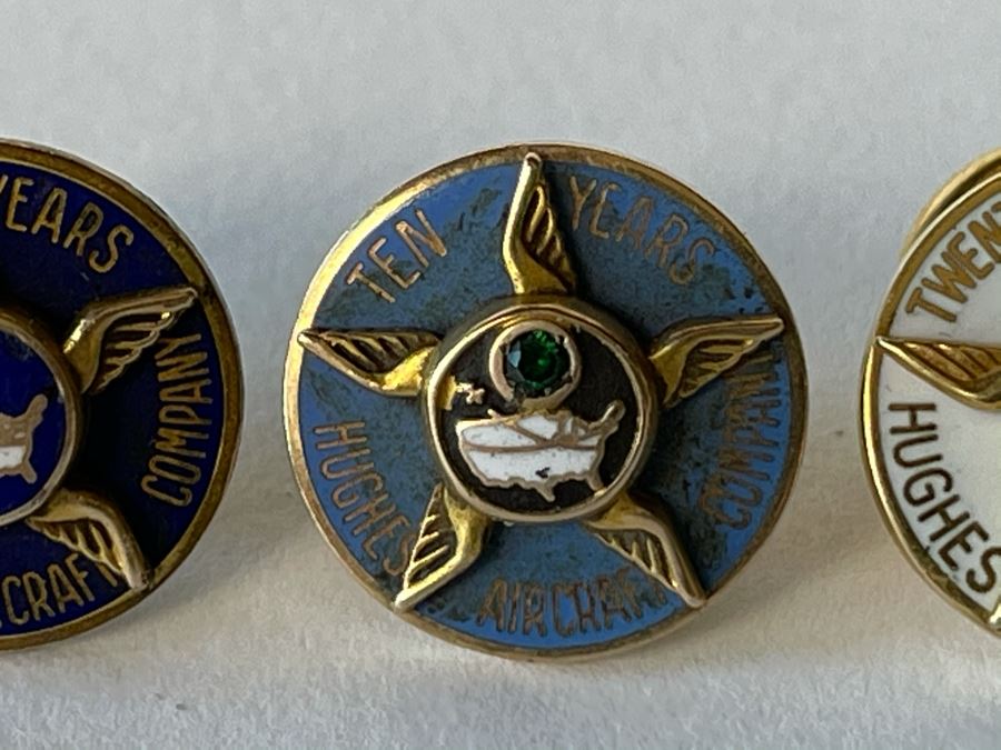 Hughes Aircraft Company Pins: Five Years, Ten Years 10K Gold & Twenty Years 10K Gold (6.3g 10K Gold) [Photo 4]