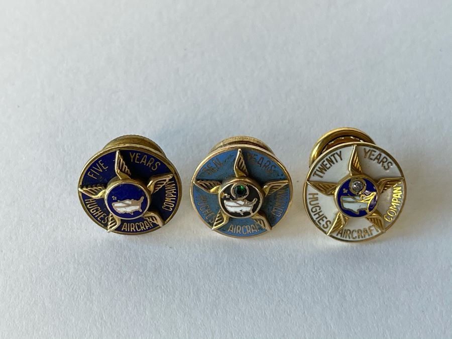 Hughes Aircraft Company Pins: Five Years, Ten Years 10K Gold & Twenty Years 10K Gold (6.3g 10K Gold) [Photo 3]