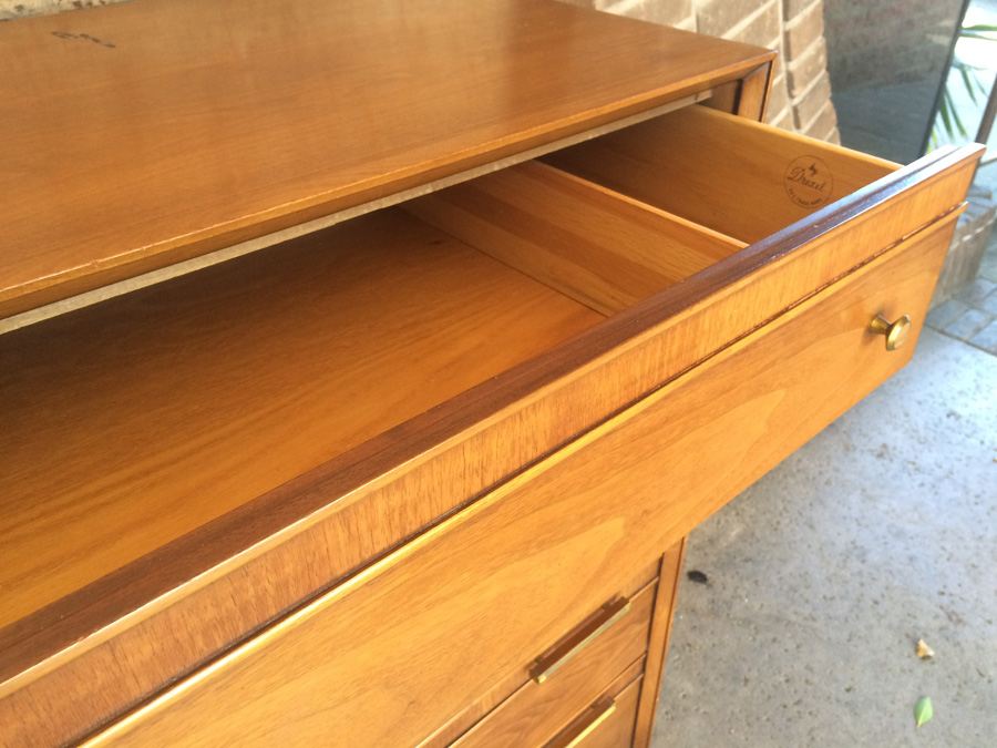 Drexel Mid Century Modern 4-Piece Bedroom Set - (2) Dressers and (2) Nightstands [Photo 13]