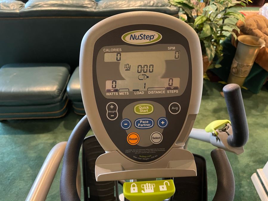 Rarely Used NuStep T4r Recumbent Cross Trainer Bike With Optional Upper Arm Assembly 66W X 28D X 46H Retailed For $3,795 [Photo 12]