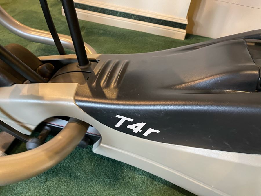 Rarely Used NuStep T4r Recumbent Cross Trainer Bike With Optional Upper Arm Assembly 66W X 28D X 46H Retailed For $3,795 [Photo 14]
