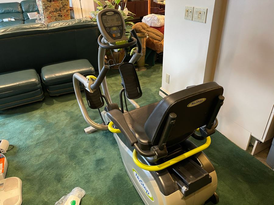 Rarely Used NuStep T4r Recumbent Cross Trainer Bike With Optional Upper