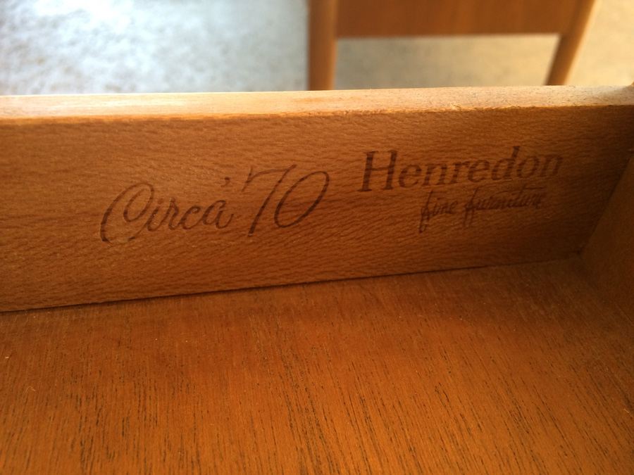 Henredon Circa '70 2-Tier Side Table [Photo 3]