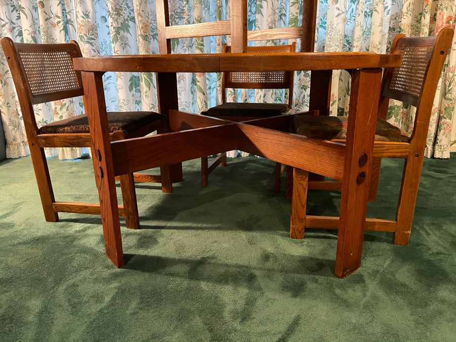 Lou Hodges For California Design Group Handcrafted Butcher Block Top Round Oak Table With Four Chairs 49W X 29H [Photo 9]