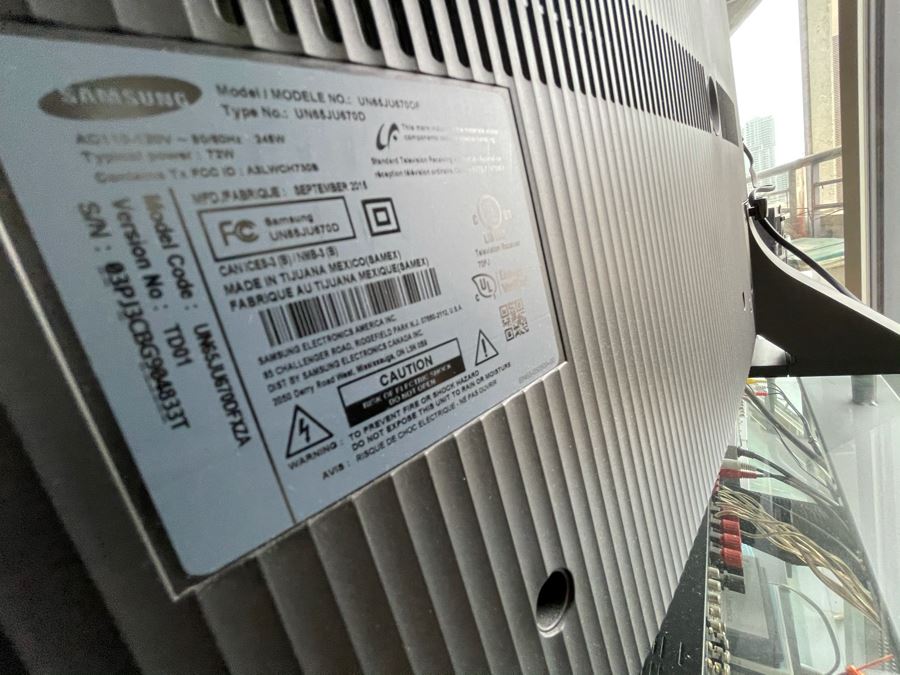 Samsung 65' 4K UHDTV Curved Screen Model No UN65JU670 [Photo 13]