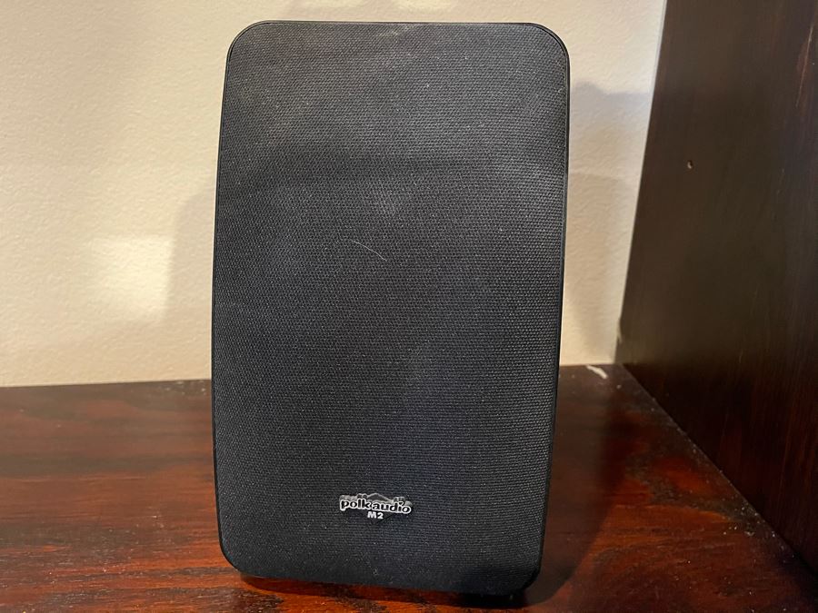 Polk Audio RM Series 6-Piece Home Theater Speaker System With 2 Metal Speaker Stands [Photo 11]