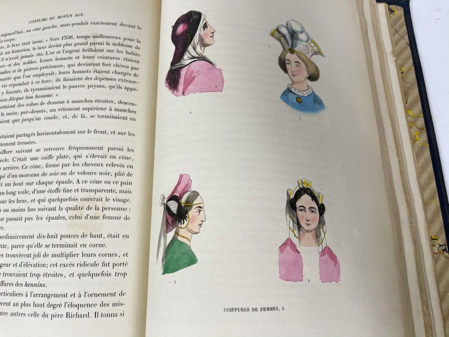 Antique 1847 First Volume Book: Costume Du Moyen Age: D'Apres Les Manuscripts Bruxelles With Color Plates 7 X 11 - See Photos [Photo 30]